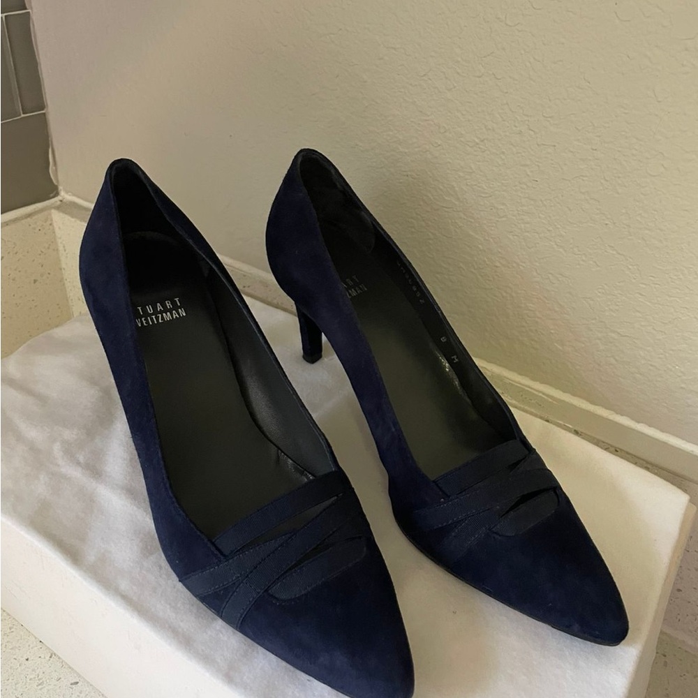 Stuart Weitzman Navy Suede Pumps